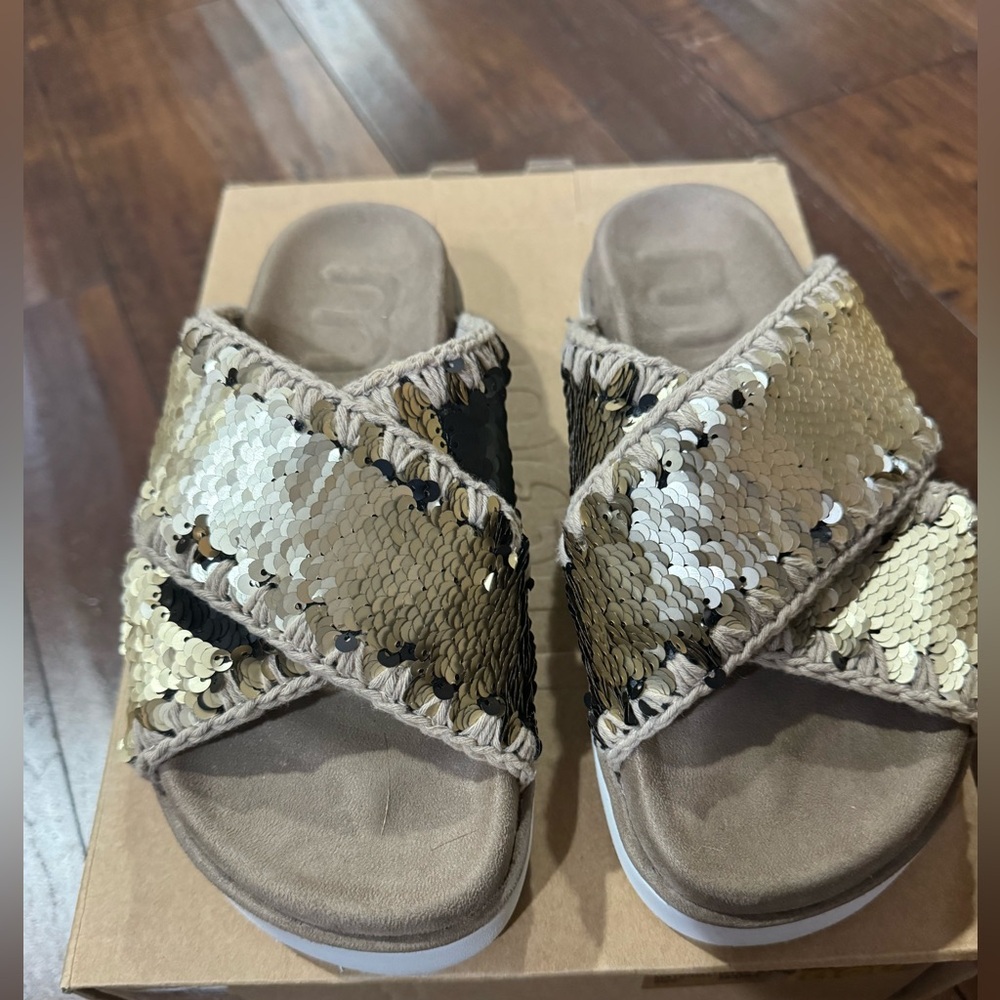 💯 Authentic MOU Criss Cross Sequins Sandals size 36 New